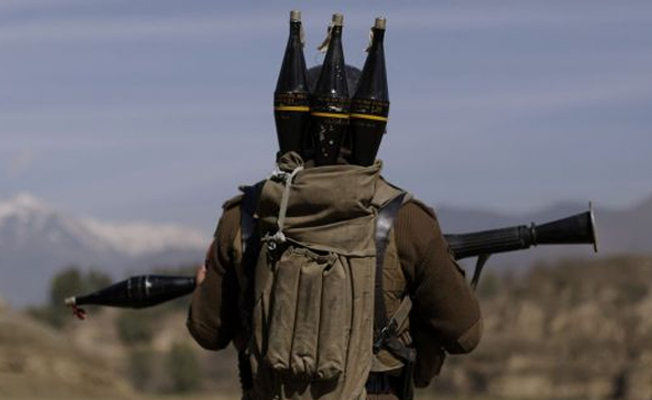 Hakkari'de roketli saldırı: 1 şehit!