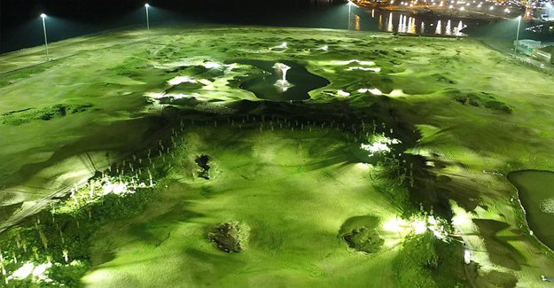 Deniz doldurularak yapılan golf sahasında sona yaklaşıldı
