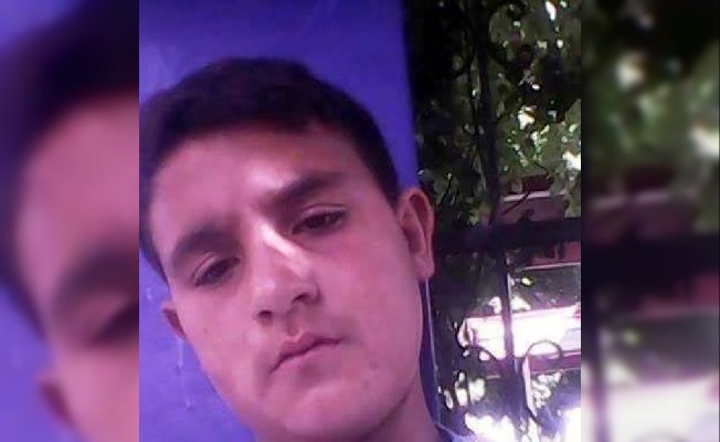 Otomobilin çarptığı çocuk öldü
