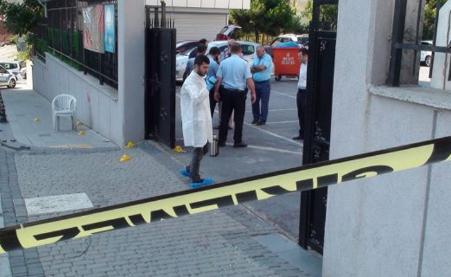 Ümraniye'de ilkokul bahçesinde silahlı çatışma