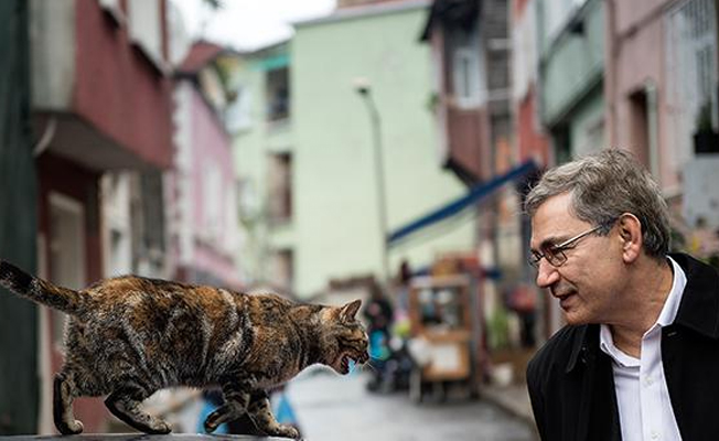 Orhan Pamuk: 650 sayfa yazıyorsun ilk soru 'Erdoğan'