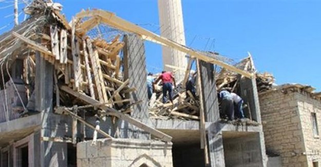 Cami inşaatında çökme: 1 ölü, 1 yaralı