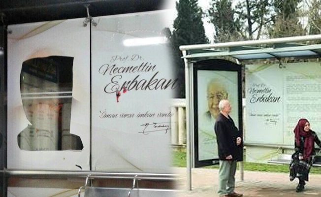 Erbakan'ın anısına saygısızlık: Resmini yırttılar!