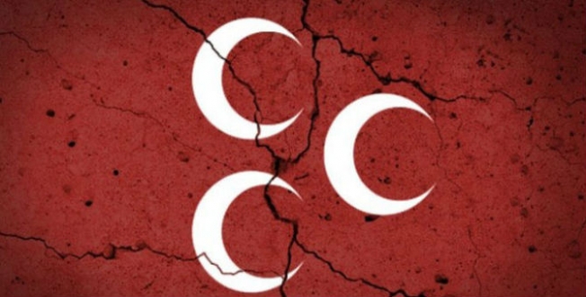 MHP'de istifa dalgası sürüyor