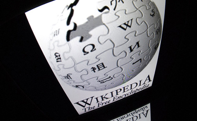 Korsan 'Wikipedia' yayına girdi!