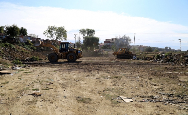 Başkan Akgün'den Kumburgaz'a modern bir stadyum