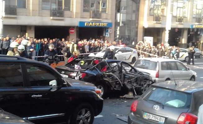 Kiev'de otomobil patladı!