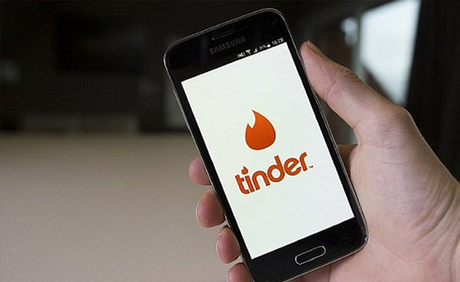 Tinder buluşmasında dışkısını camdan atıp pencerede sıkışan kadın konuştu