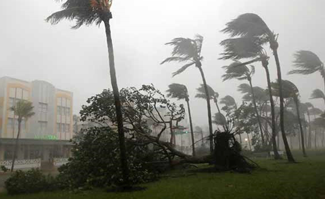 Irma kasırgası Florida'ya ulaştı, ilk can kaybı yaşandı!