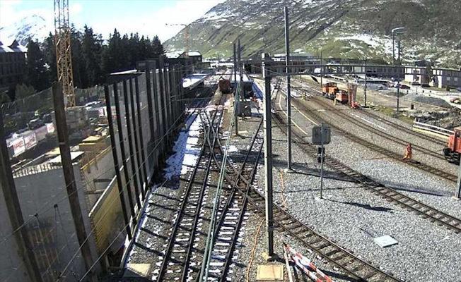 İsviçre'de iki tren çarpıştı: Çok sayıda yaralı var