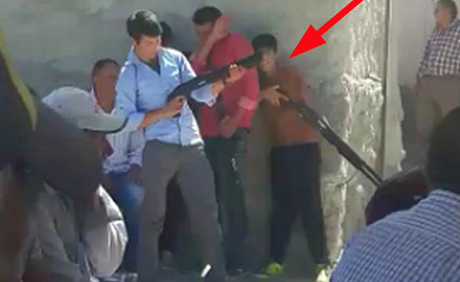 Düğün alanına giren magandalar, pompalı tüfekle havaya ateş açtı