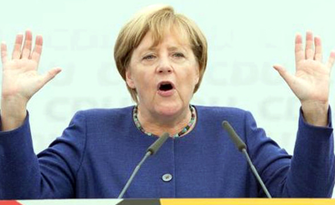Merkel'den Türkiye'ye silah satışı ve seyehat yasağı konusunda geri adım