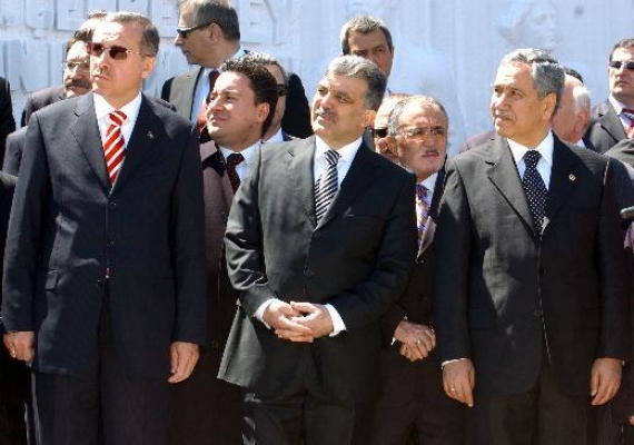'AK Parti’den yeni parti mi çıkacak?'