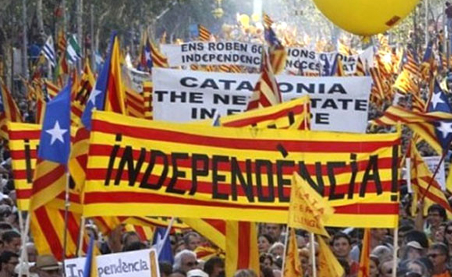 700 Katalanlı başkana referandum soruşturması!