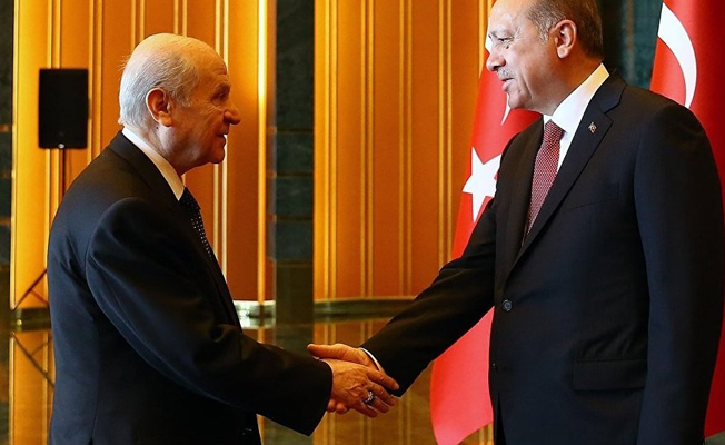 Ahmet Takan'dan MİT iddiası: Kopacak gümbürtüye hazır olun