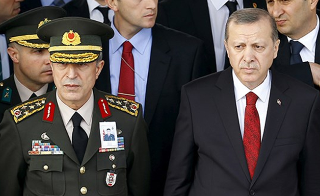 Erdoğan, Hulusi Akar'ı Cumhurbaşkanlığı Külliyesi'nde kabul etti