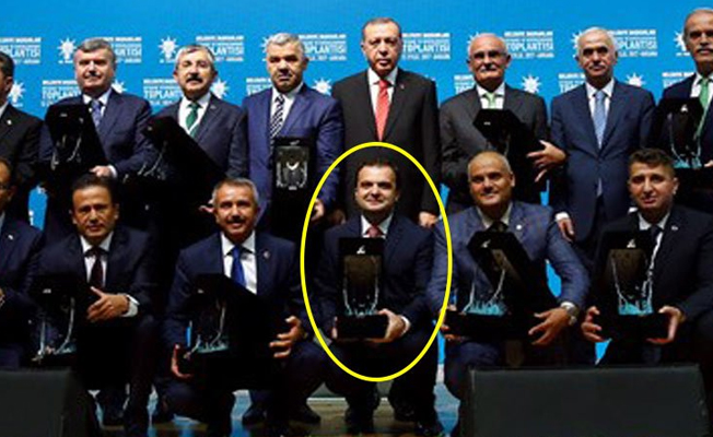 Erdoğan, FETÖ’den 30 yıl hapsi istenen AKP’liye başarı ödülü verdi