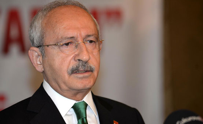 Kılıçdaroğlu, ölümünün birinci yılında Tarık Akan'ı özlemle andı