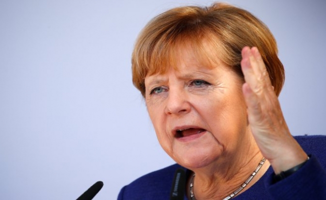 Merkel: Türkiye'ye karşı ekonomik işbirliğini azaltacağız!