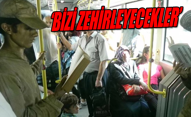 Metrobüste 'telefonu bırak, kitap oku' performansına tepki