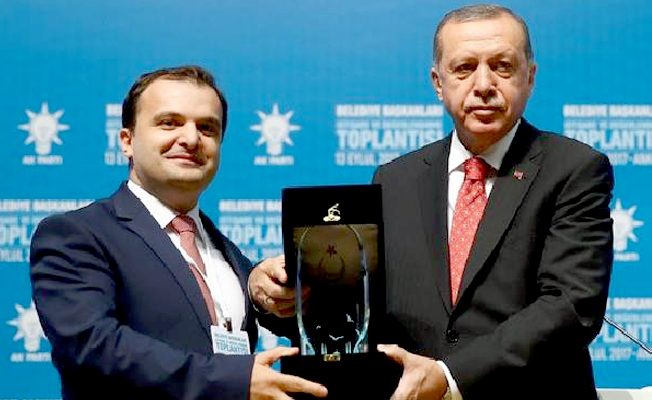Erdoğan’ın ödüllendirdiği FETÖ üyeliğinden yargılanan başkan konuştu