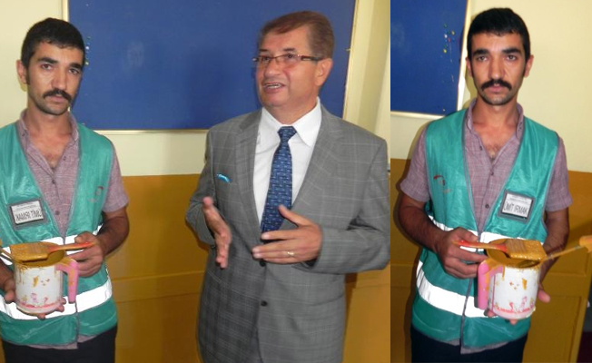 Cezası bitti, çocuklar için okulu 1 hafta daha boyadı