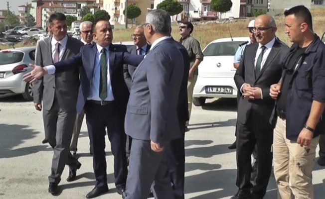 AKP Milletvekili trafik polisiyle tartıştı