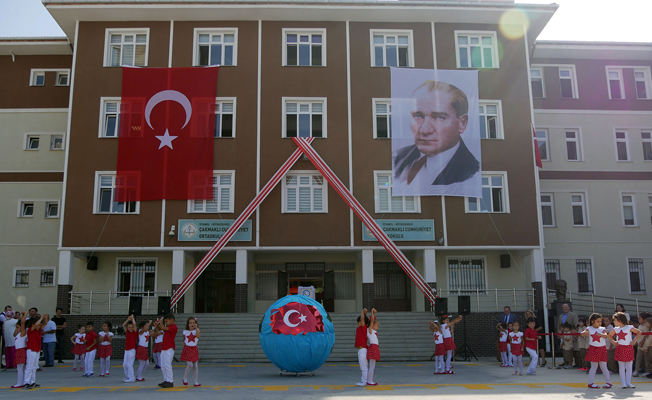 Büyükçekmece’de yeni eğitim öğretim yılı törenle başladı