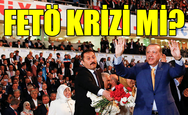 AKP'de kongreler ertelendi