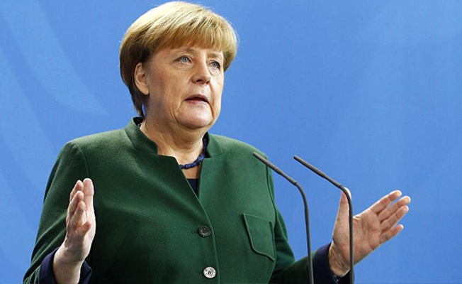 Merkel'den Türkiye'ye ticari yaptırım tehdidi