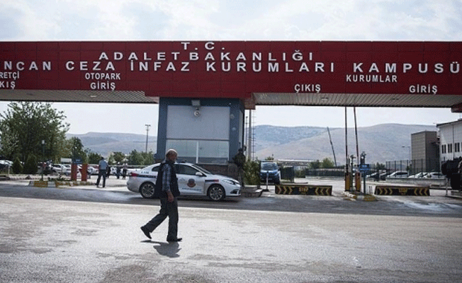 'Komutanın emriyle Genelkurmay'daki kamera kayıtlarını tankla ezdim'