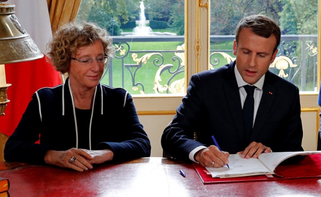 Macron protesto gösterilerine rağmen o yasayı onayladı!
