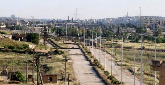 Halep'te radikal İslamcı grup, 10 yaşındaki bir çocuğun başını kesti!