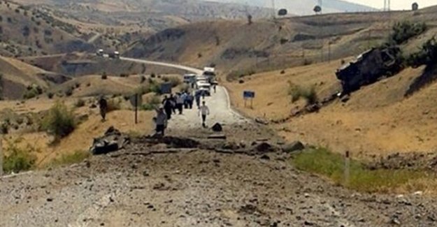 Siirt'te bombalı tuzak: 1 korucu şehit, 2 korucu yaralı
