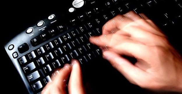 İnternette darbe girişimini övdüğü iddiasıyla 4 kişi tutuklandı