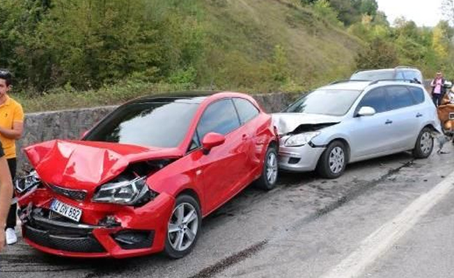 Zonguldak'ta zincirleme kaza: 4 yaralı