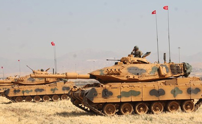 Türk ve Irak askerleri sınırda ortak tatbikata başladı!
