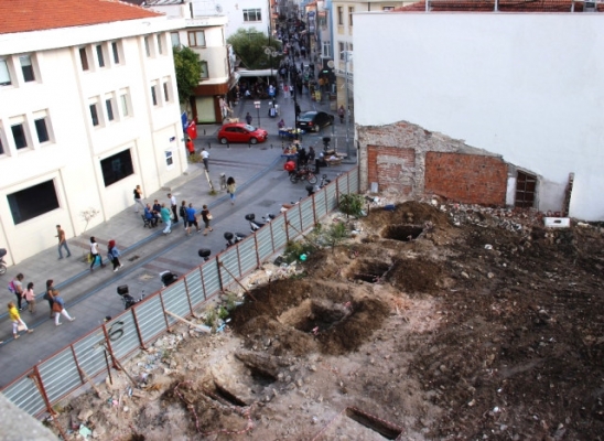 AVM inşaatı sırasında tarihi buluntulara rastlandı, inşaat durdu!