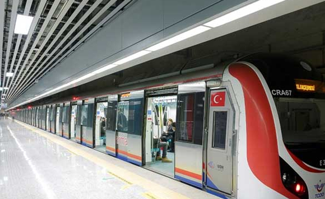 Metro ve Marmaray seferleri 01.00'e kadar uzatıldı