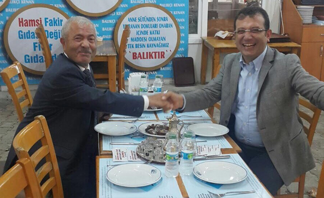 CHP'nin İBB adayı Ekrem İmamoğlu'ndan hacdan dönen balıkçıya ziyaret