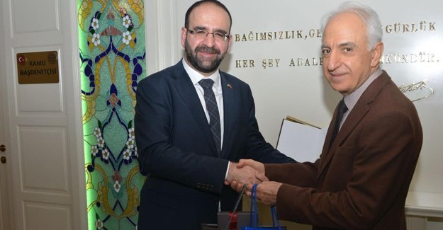 İsveç'te Türkiye kökenli bakan 'İsrail-Nazi' benzetmesi sonrası görevden alındı