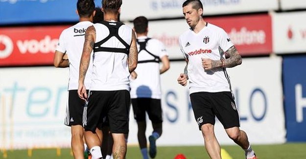 Beşiktaş'ta Sosa krizi!