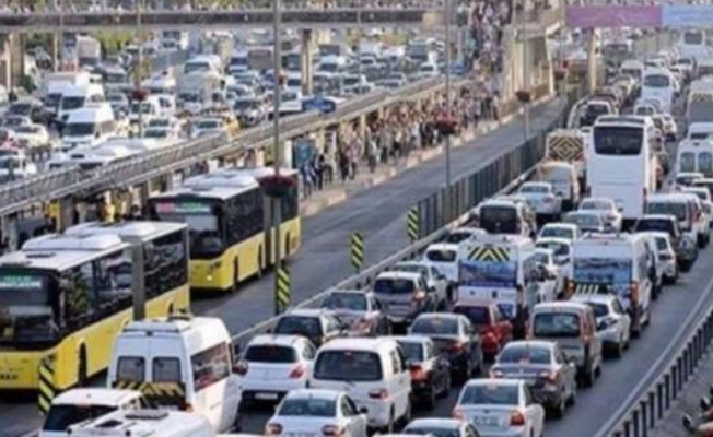 İstanbullular dikkat: Bugünden itibaren o yollar trafiğe kapatılacak!