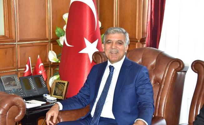 Gül'den havuz medyasına referandum uyarısı