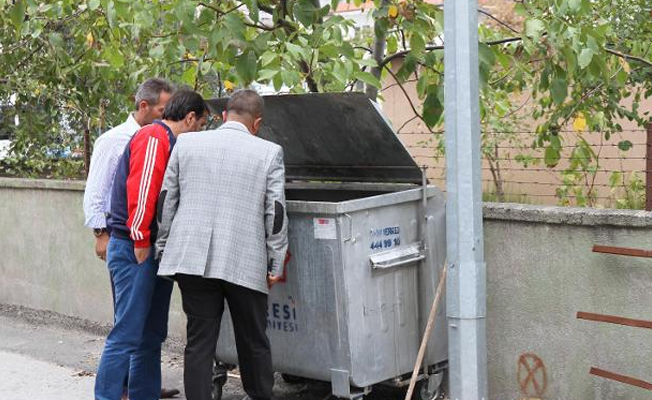 Çöp konteynerinde bebek cesedi bulundu!