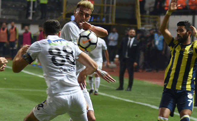 Fenerbahçe'ye Akhisar şoku!