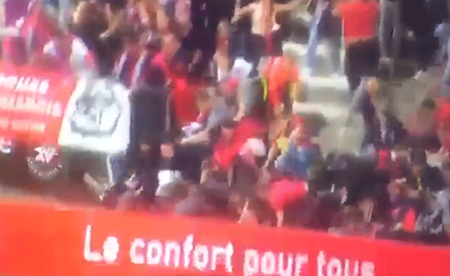 Fransa’da tribün çöktü: Çok sayıda yaralı var