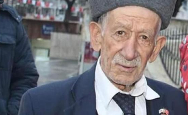 Hareket halindeki otobüse binerken düşen Kore gazisi öldü