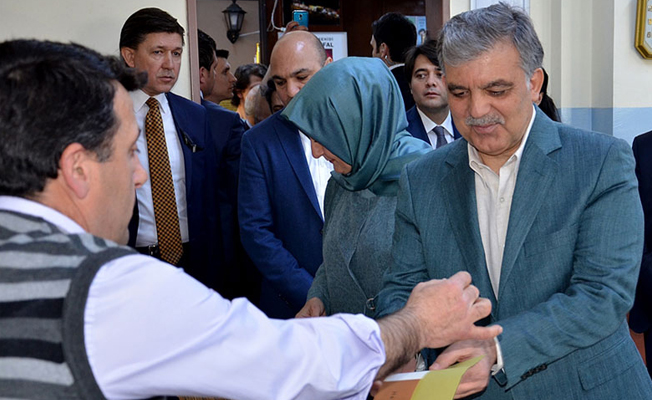 AKP'nin davetine Gül'den ret