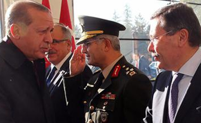 Cumhurbaşkanı Erdoğan'ı Melih Gökçek uğurladı